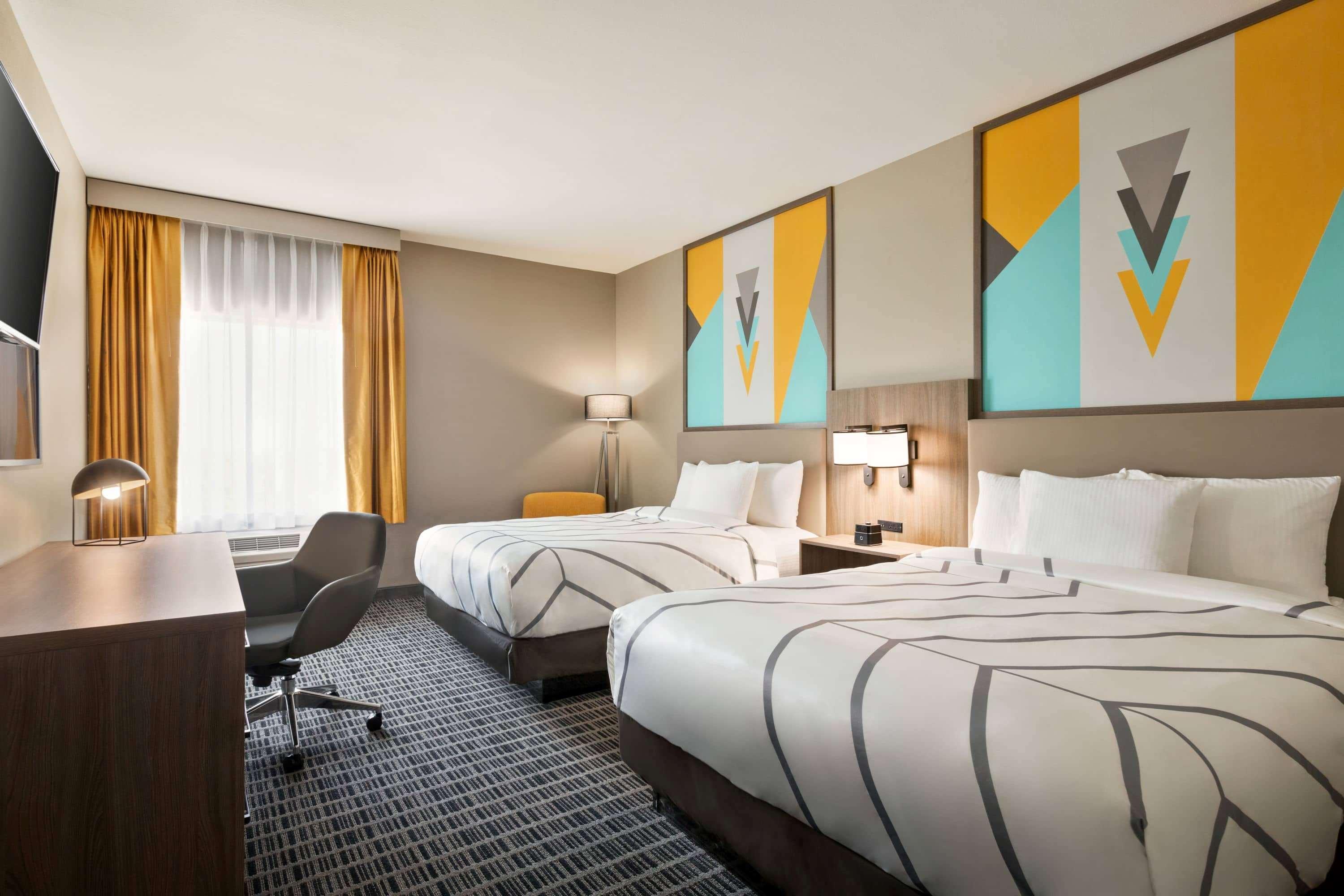 La Quinta By Wyndham Richmond-Sugarland Hotel Buitenkant foto