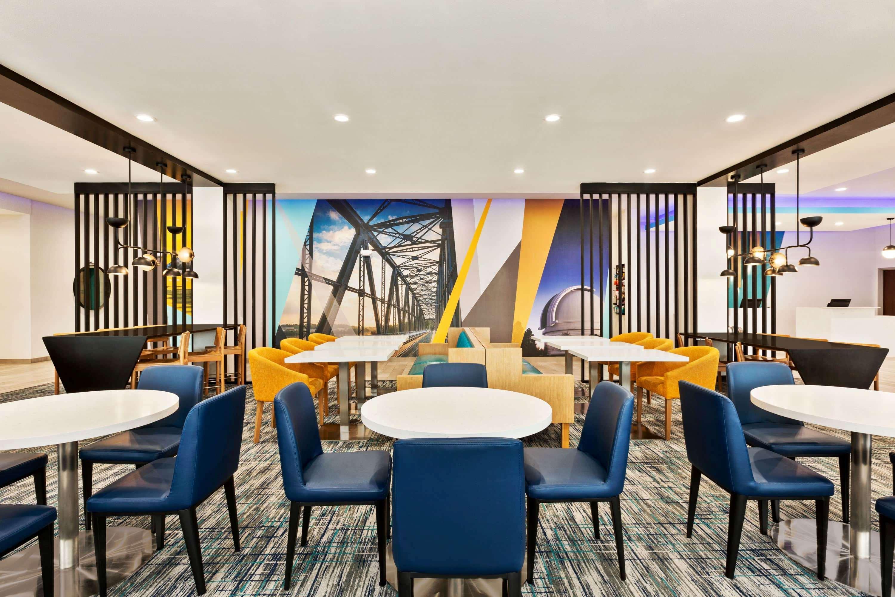 La Quinta By Wyndham Richmond-Sugarland Hotel Buitenkant foto